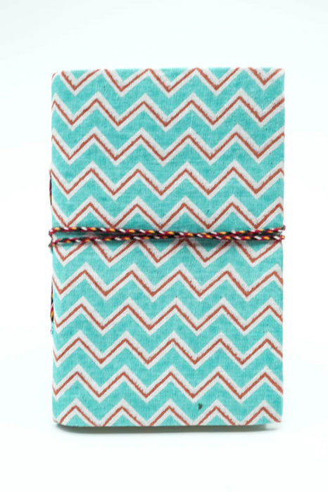 Notizbuch handgemacht klein Linien hellblau/rot/weiss