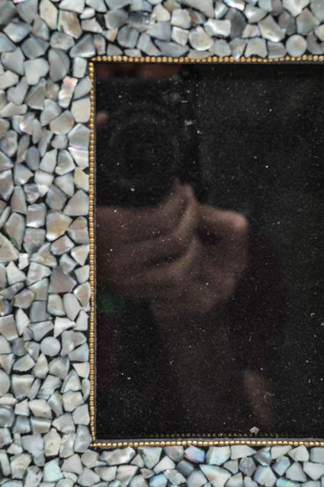 Bilderrahmen mit Steinen verziert