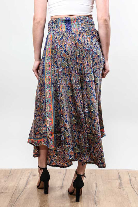 Long skirt made of artificial silk, assorted - One Size