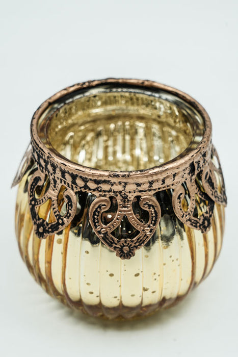 Windlicht goldfarben 8x8x7.5 cm