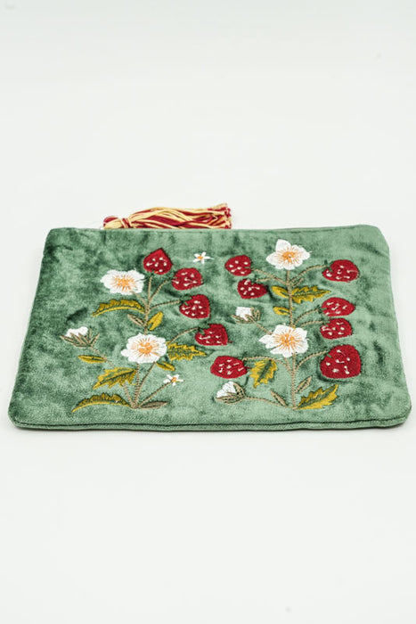 Small bag with strawberries and flowers, green/white/red/multicolor, 15x20cm