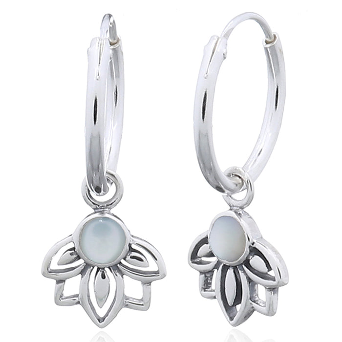 Boucle d'oreille argent fleur de lotus nacre