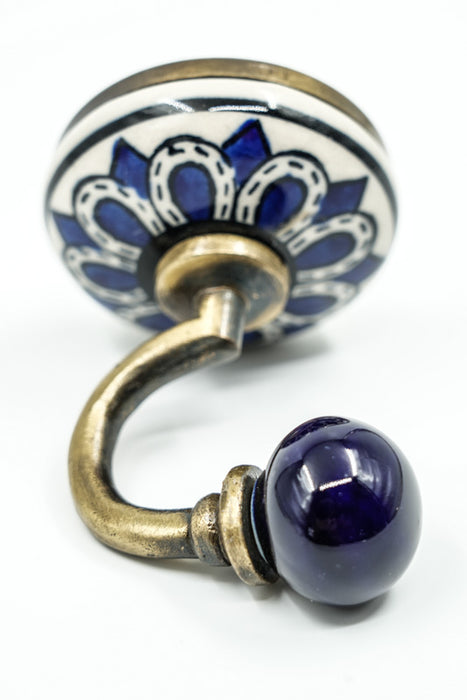 Patère ronde en céramique beige/bleu marine