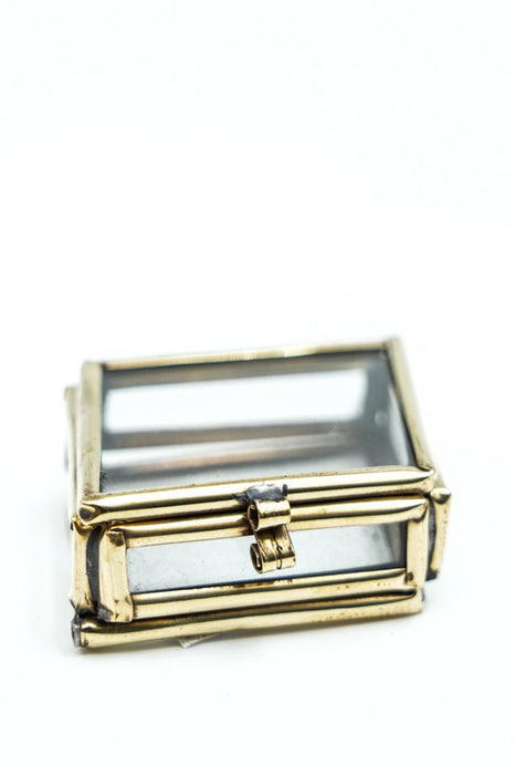 Schmuckschatulle Messing antik mit Glas 1.5x5x3.5 cm