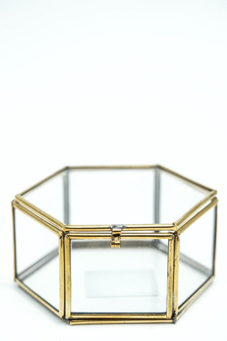 Boîte à bijoux hexagonale en laiton antique avec verre 4x9x8 cm