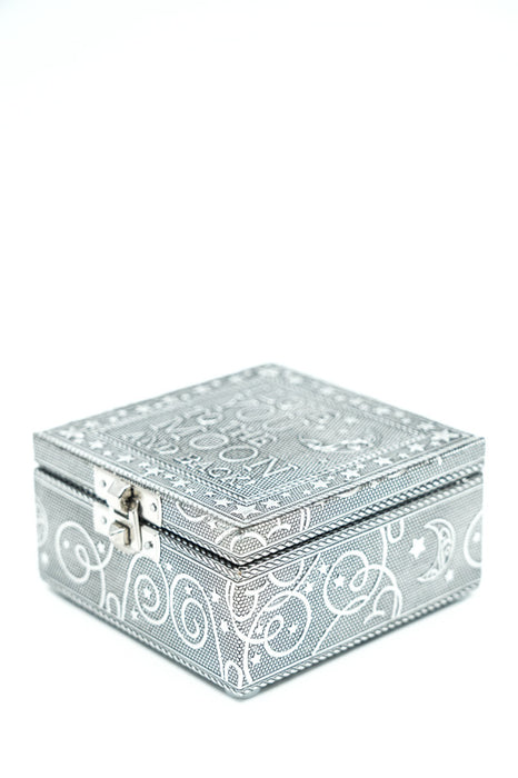 Geschenkbox "I Love you to the Moon and back" silberfarben 10x10x5 cm