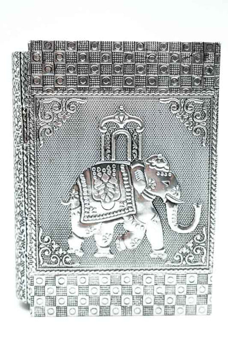 Elephant gift box, silver-colored, 15 x 10 x 4.5 cm