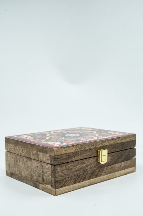 Mango wood box with lock and digital mandala print 20x15x7.5 cm