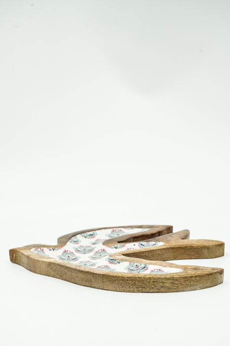 Mango wood bird-shaped decorative plate with digital print 25x20 cm