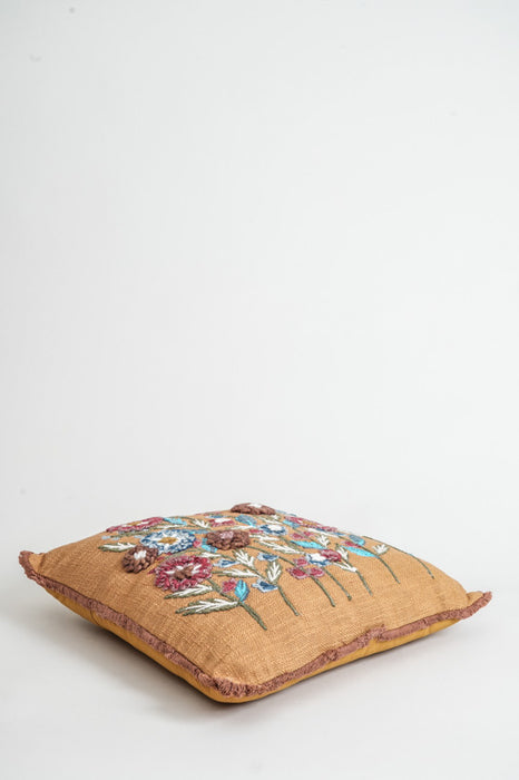 Coussin décoratif coton prairie fleurie ocre 45x45cm