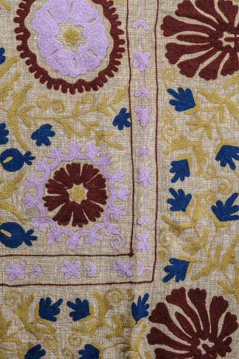 Couverture en coton brodée, 125x150cm, rose/jaune/bleu foncé/multicolore