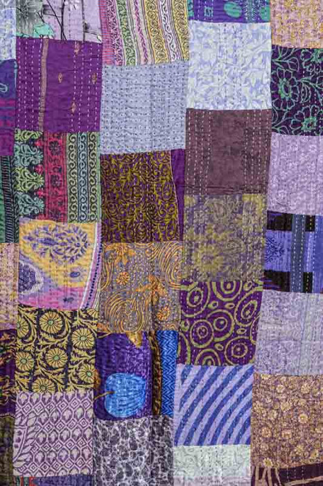 Couvre-lit Patola Kantha (soie indienne), 220x270cm, violet/rose/multicolore