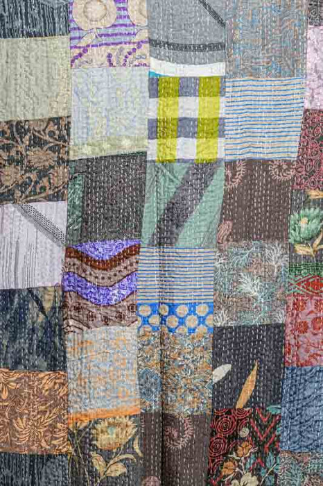 Couvre-lit Patola Kantha (soie indienne), 220x270cm, bleu clair/multicolore