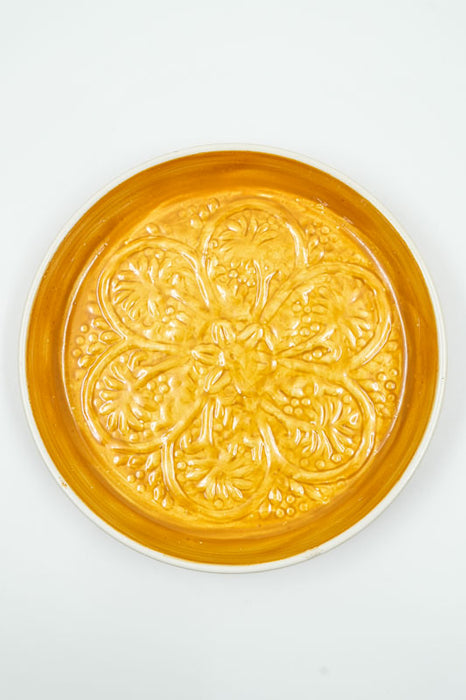 Round hammered enamel serving tray, mustard yellow, 18.5x3cm