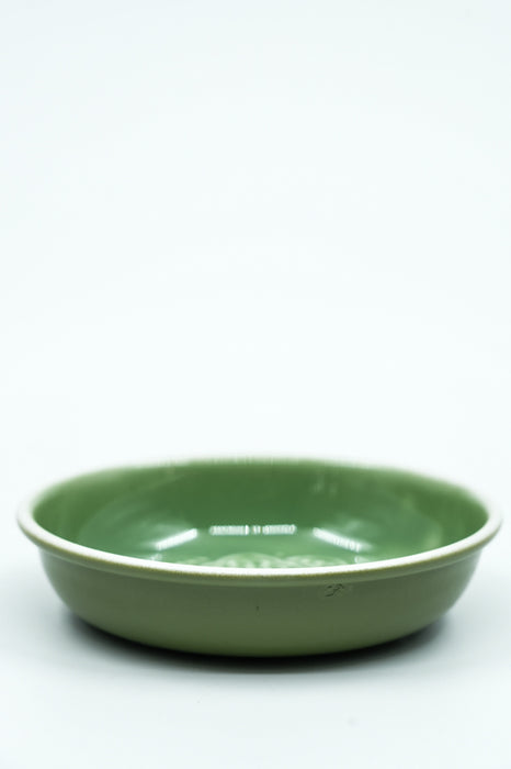 Decorative plate, round, hammered, enamelled, green, 10x1cm