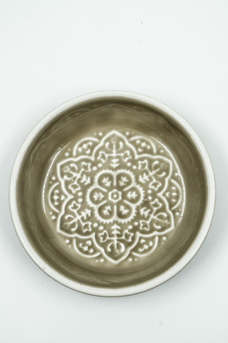 Decorative plate, round, hammered, enamelled, olive, 10x1cm