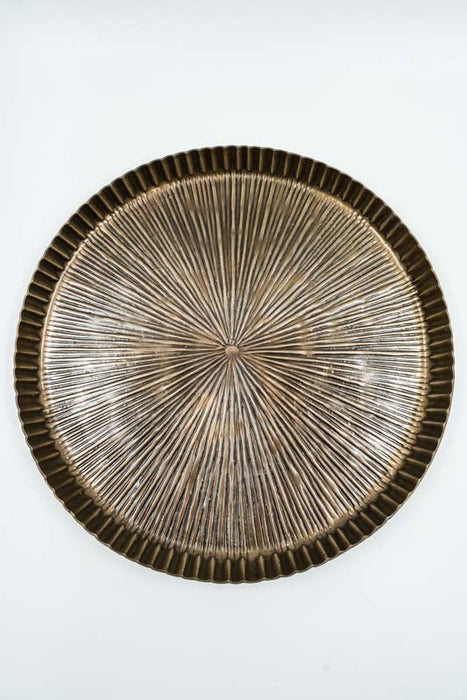 Round aluminum serving tray with a radiating pattern in brass look, large, 35.5x2.5cm