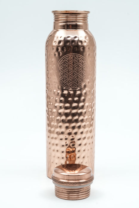 Flacon en cuivre martelé Fleur de Vie 950 ml
