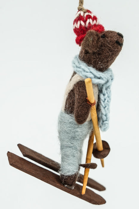 Weihnachtshänger Filz Bär mit Ski und Stöcken 13 cm