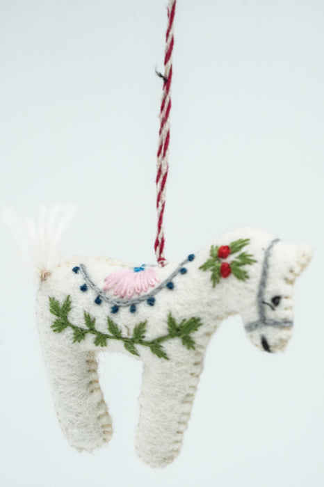 Christmas felt hanger, horse with saddle embroidery, 12 cm