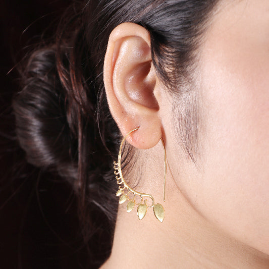 Ohrringe Messing vergoldet kleine Blättchen