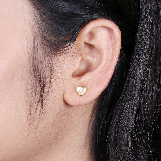 Stud earrings brass gold-plated heart decorated