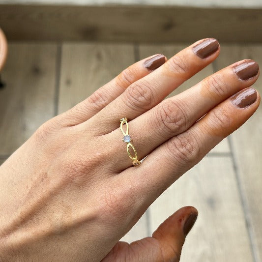 Ring brass gold plated moonstone