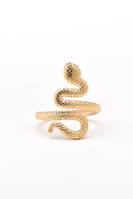 Ring Edelstahl vergoldet Schlange gerippt