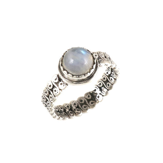 Silver ring rainbow moonstone