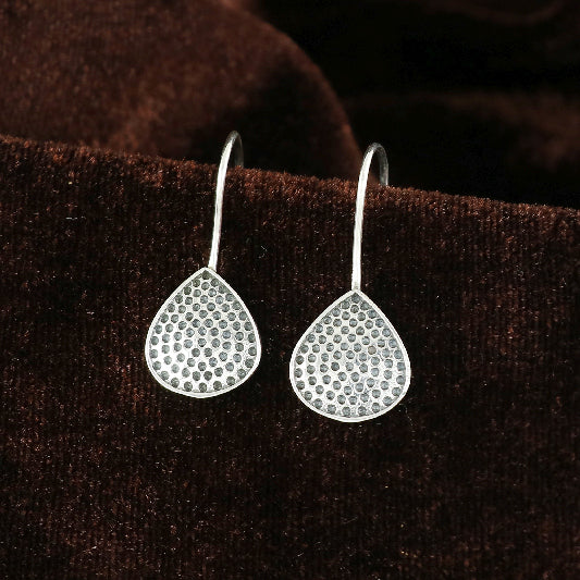 Boucle d'oreille en argent en forme de larme