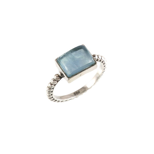 Silver ring apatite