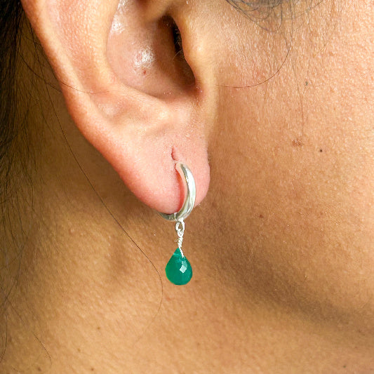 Silver earring green onyx 12 mm