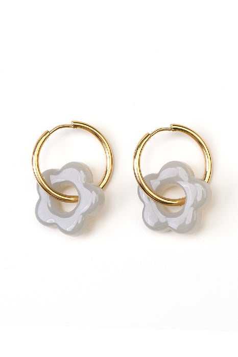 Ohrring Edelstahl / Resin kleine Blume sand