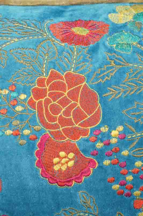 Coussin décoratif coton brodé fleurs multicolores pétrole/multicolore 35x50cm