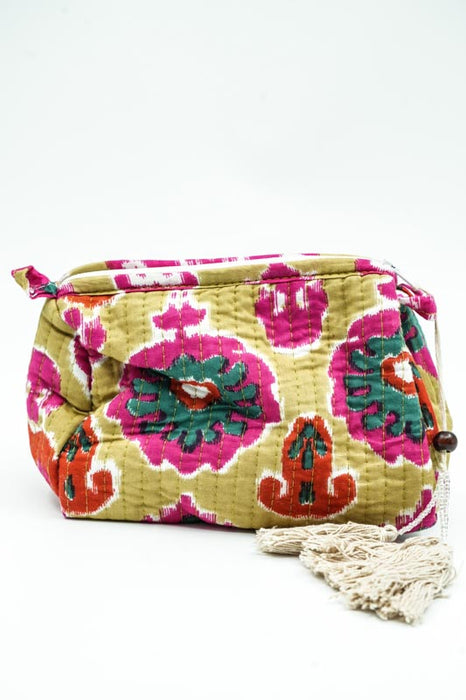 Cosmetic bag 10x8.75cm, green, red, multicolor