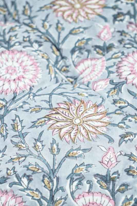 Chair cushions with ties, assorted, 40x40cm