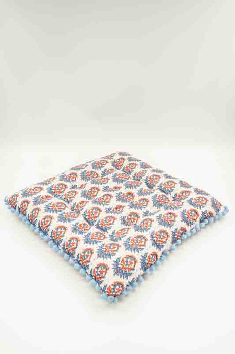 Sitzkissen Gaddi Baumwoll-Print mit Pompons beige/hellblau/orange 40x40x5cm