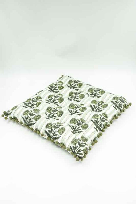 Sitzkissen Gaddi Baumwoll-Print mit Pompons olive/beige 40x40x5cm