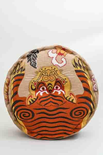 Puff bestickt Tiger 60x20cm