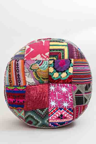 Pouf brodé Patchwork multicolore 60x20cm