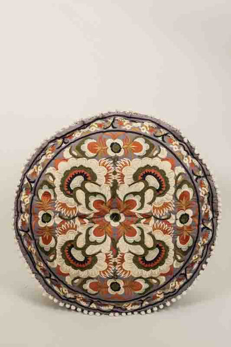 Pouf coton taupe brodé orange/beige/vert 60x20cm