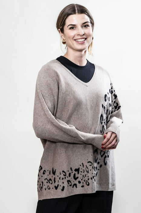 Pull tricoté viscose/polyester motif camel - Taille unique