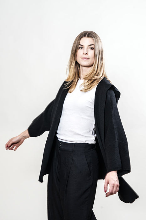 Veste à capuche en viscose/polyester, noire - Taille unique