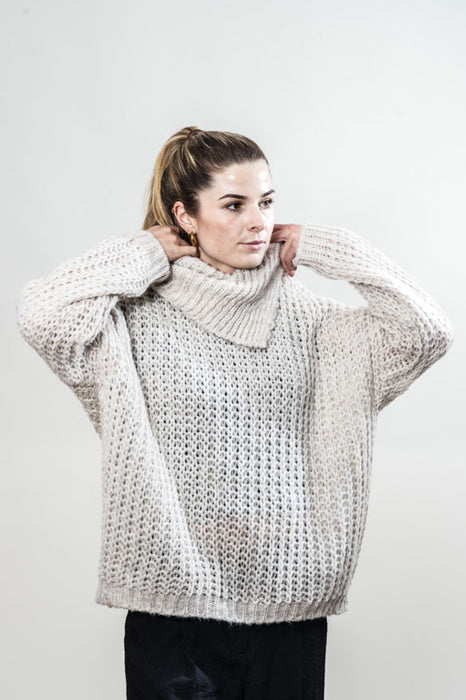 Pull en maille à col large, beige - Taille unique