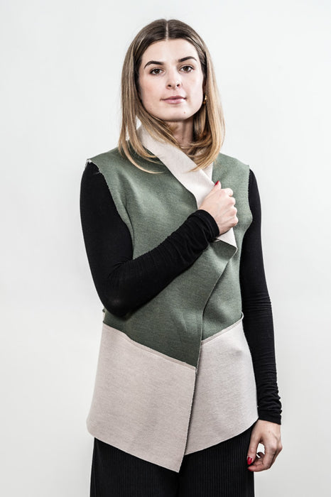 khaki/beige vest - One Size