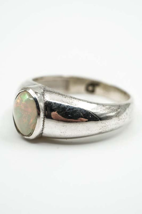 Silver ring, opal, smooth setting