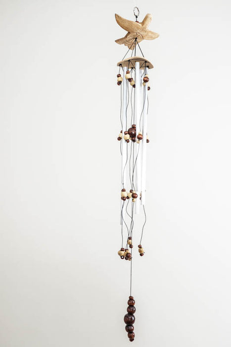 Carillon éolien avec tiges métalliques et tortue