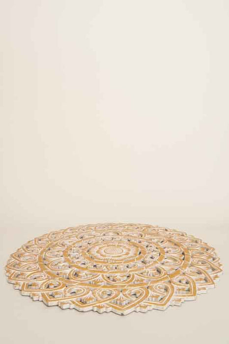 Round gold-colored wall decoration, 60 cm