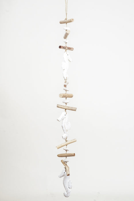 Hanging decoration with seahorses, white wash, 100cm