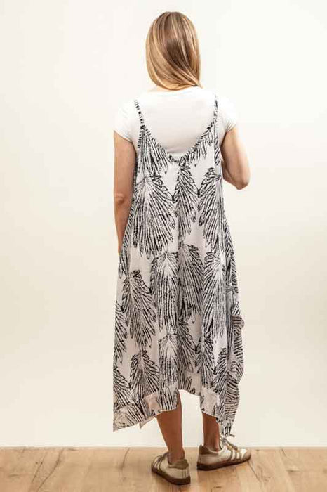 Dress with spaghetti straps and fan, black/white - One Size